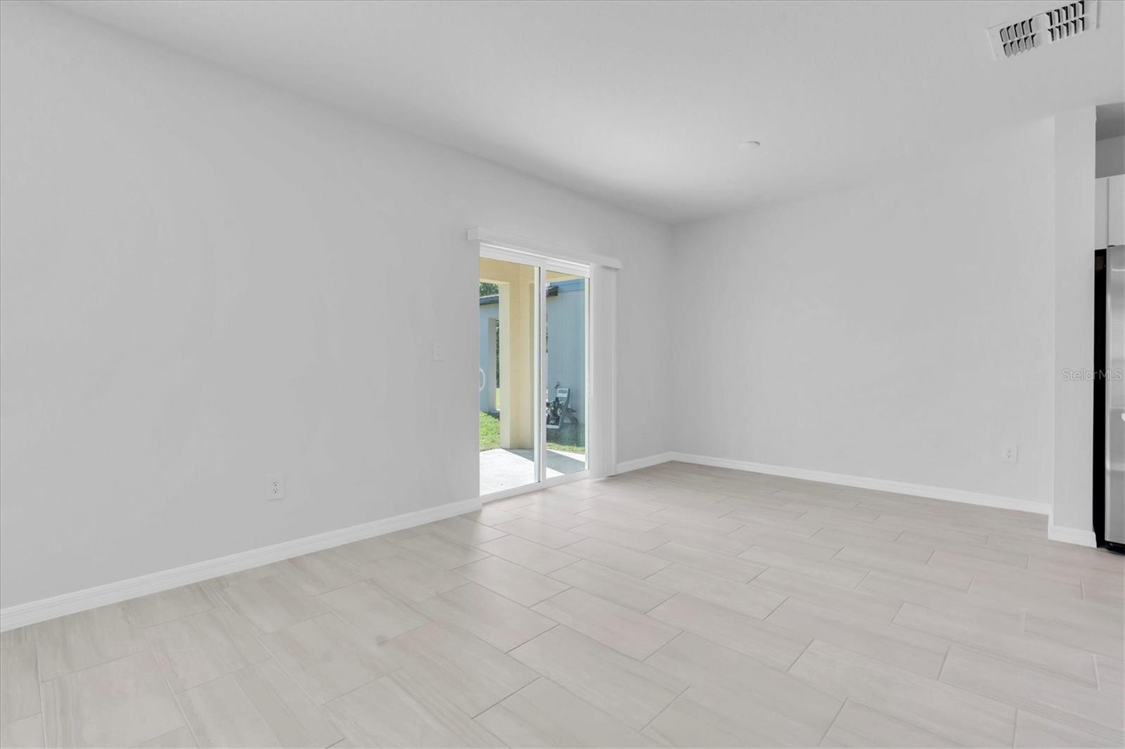 ANGELINE PHASE 4D - Residential Lease