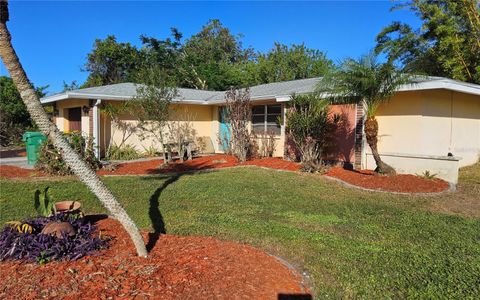 A home in PORT CHARLOTTE