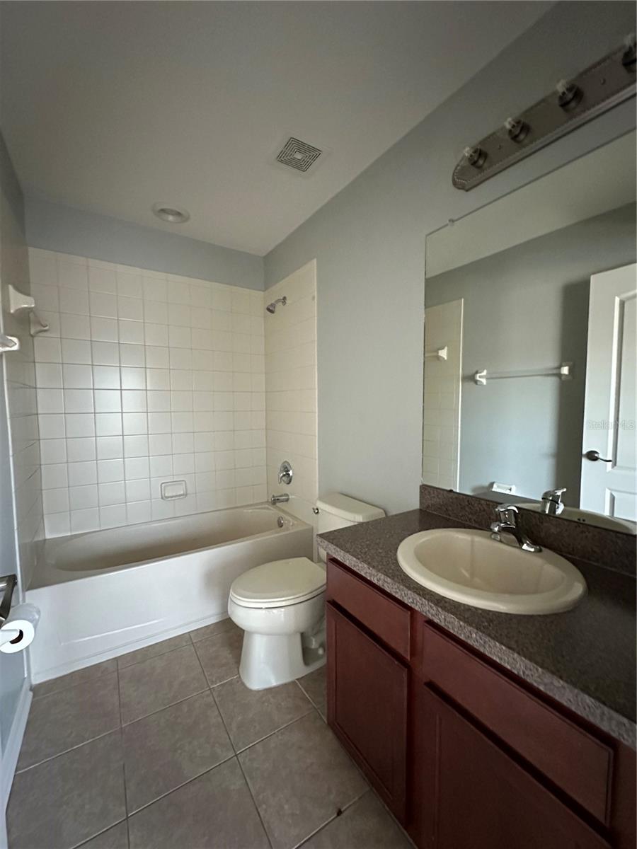 OAK CREEK PRCL 2 UNIT 2A - Residential