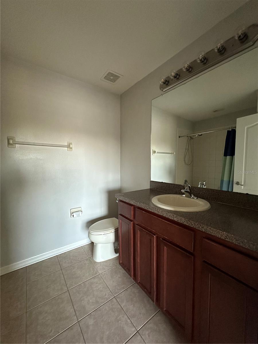 OAK CREEK PRCL 2 UNIT 2A - Residential