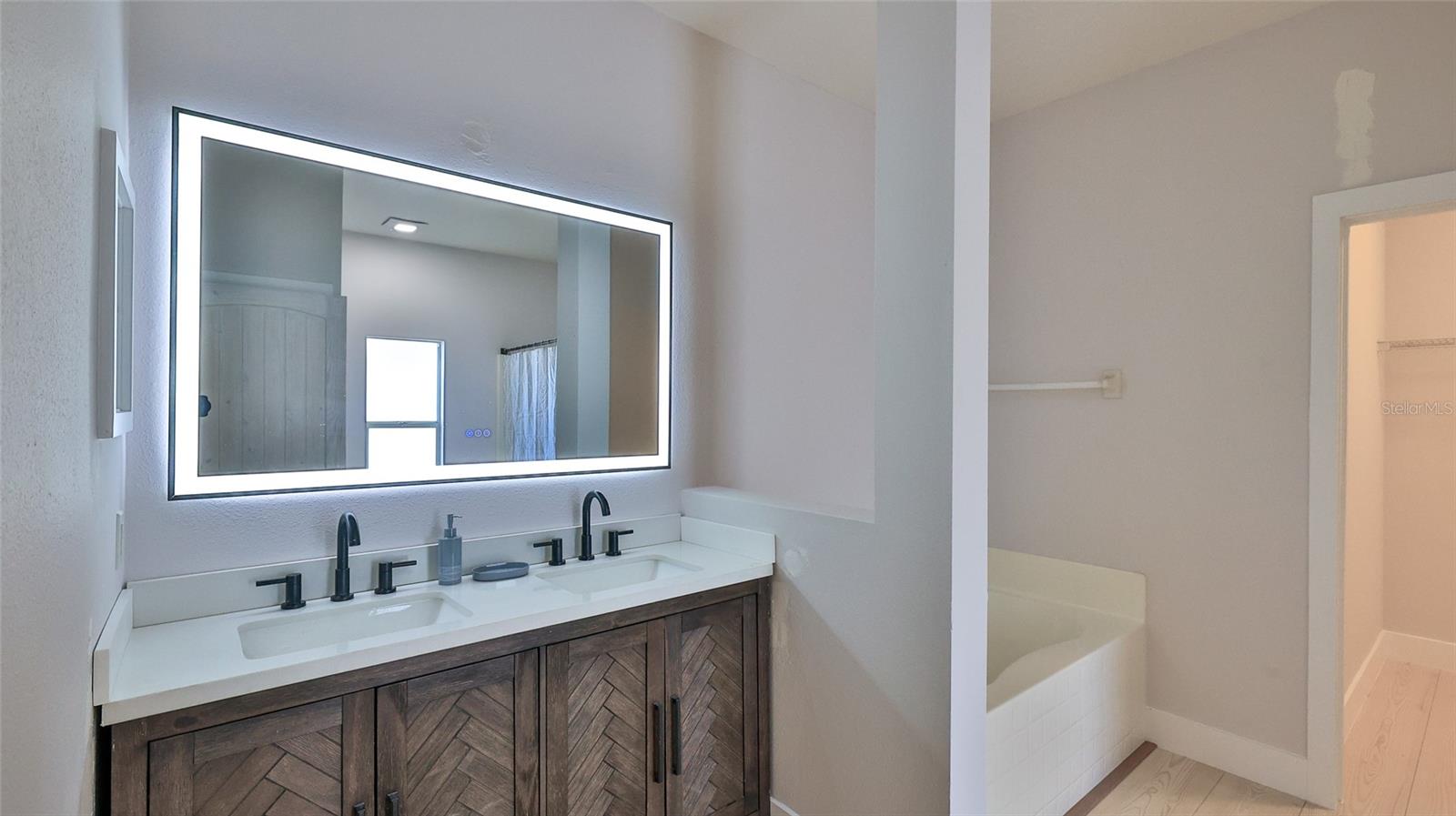 FLORIDA SHORES 01 - Residential