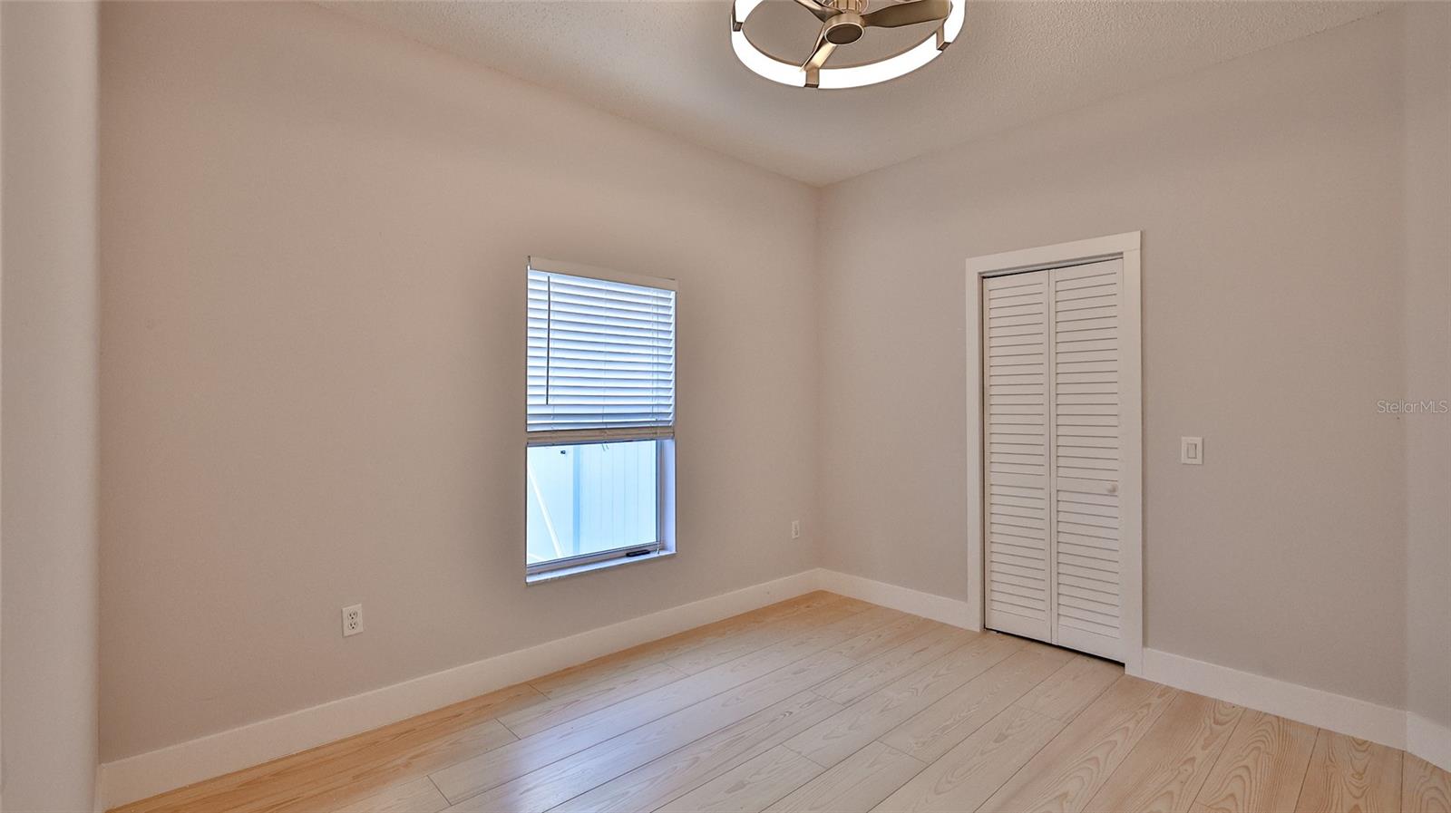 FLORIDA SHORES 01 - Residential