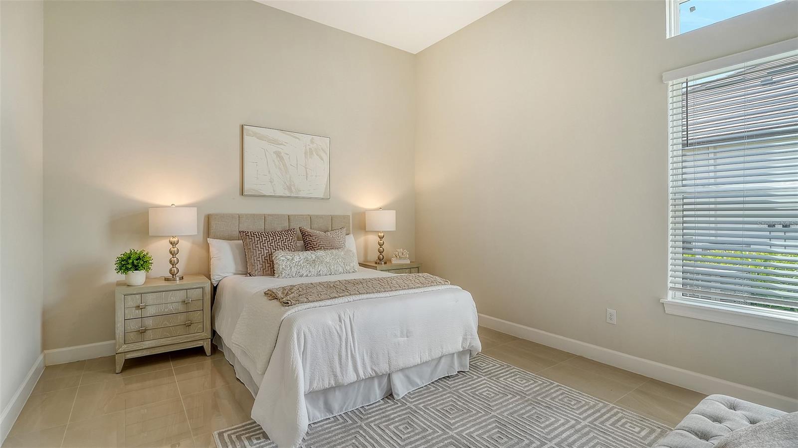 AZARIO ESPLANADE PH II SUBPH C-O - Residential