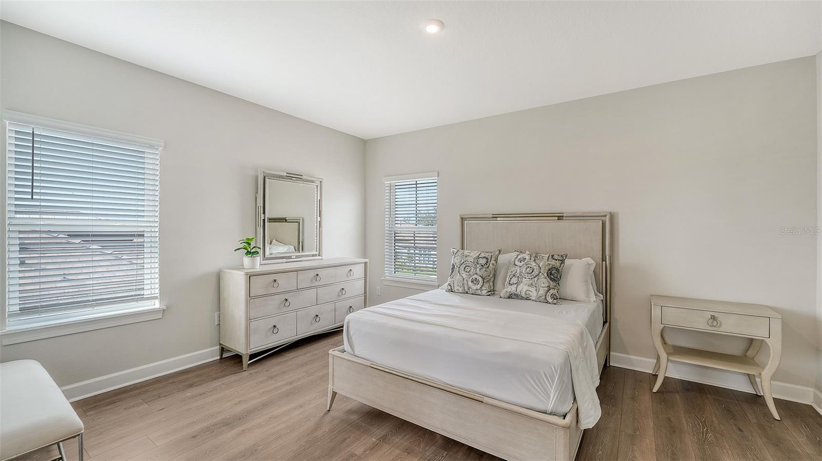 AZARIO ESPLANADE PH II SUBPH C-O - Residential