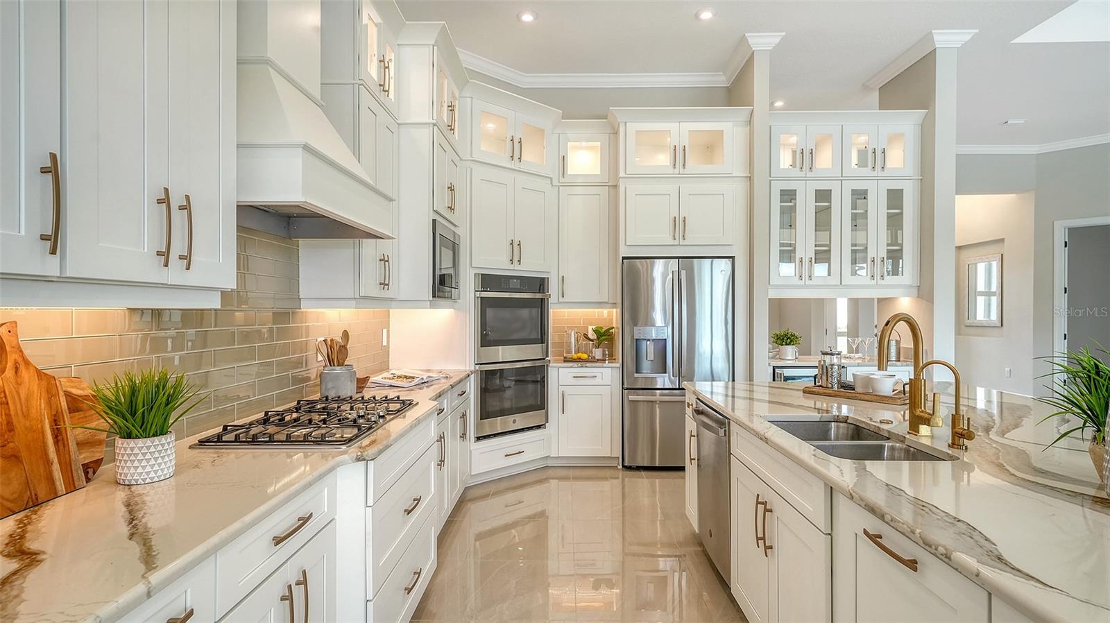 AZARIO ESPLANADE PH II SUBPH C-O - Residential