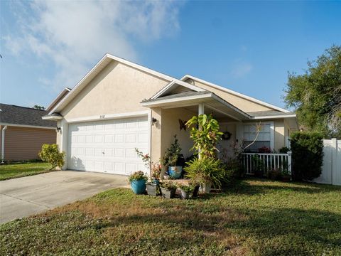 Photo of 9502 Lupine Avenue, Orlando, FL 32824 (MLS # O6366720)