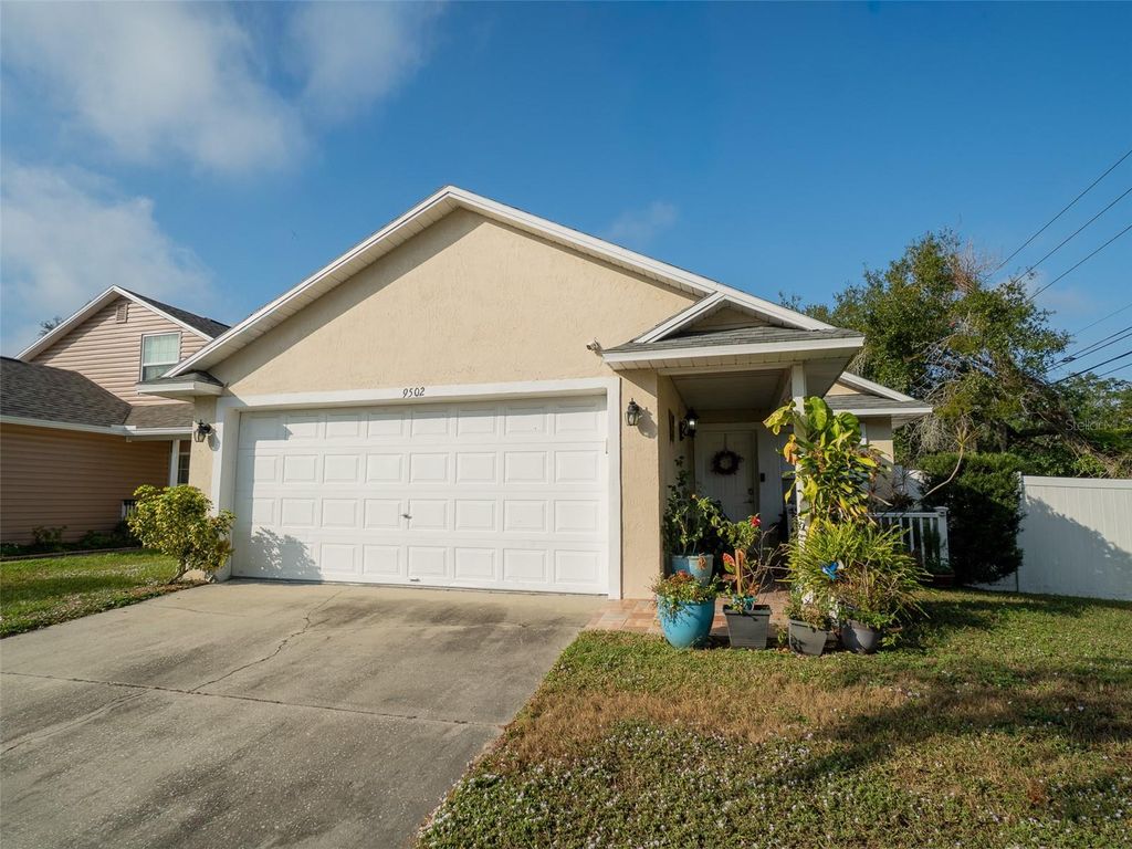 Photo of 9502 Lupine Avenue, Orlando, FL 32824 (MLS # O6366720)