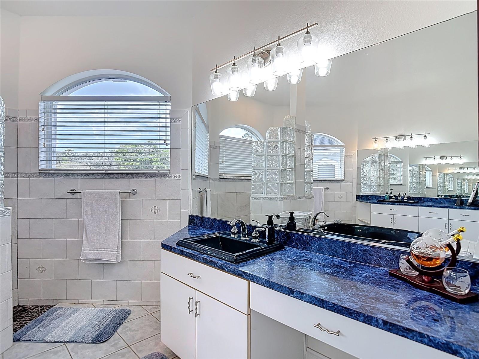 ROLLING OAKS ESTATES - Residential