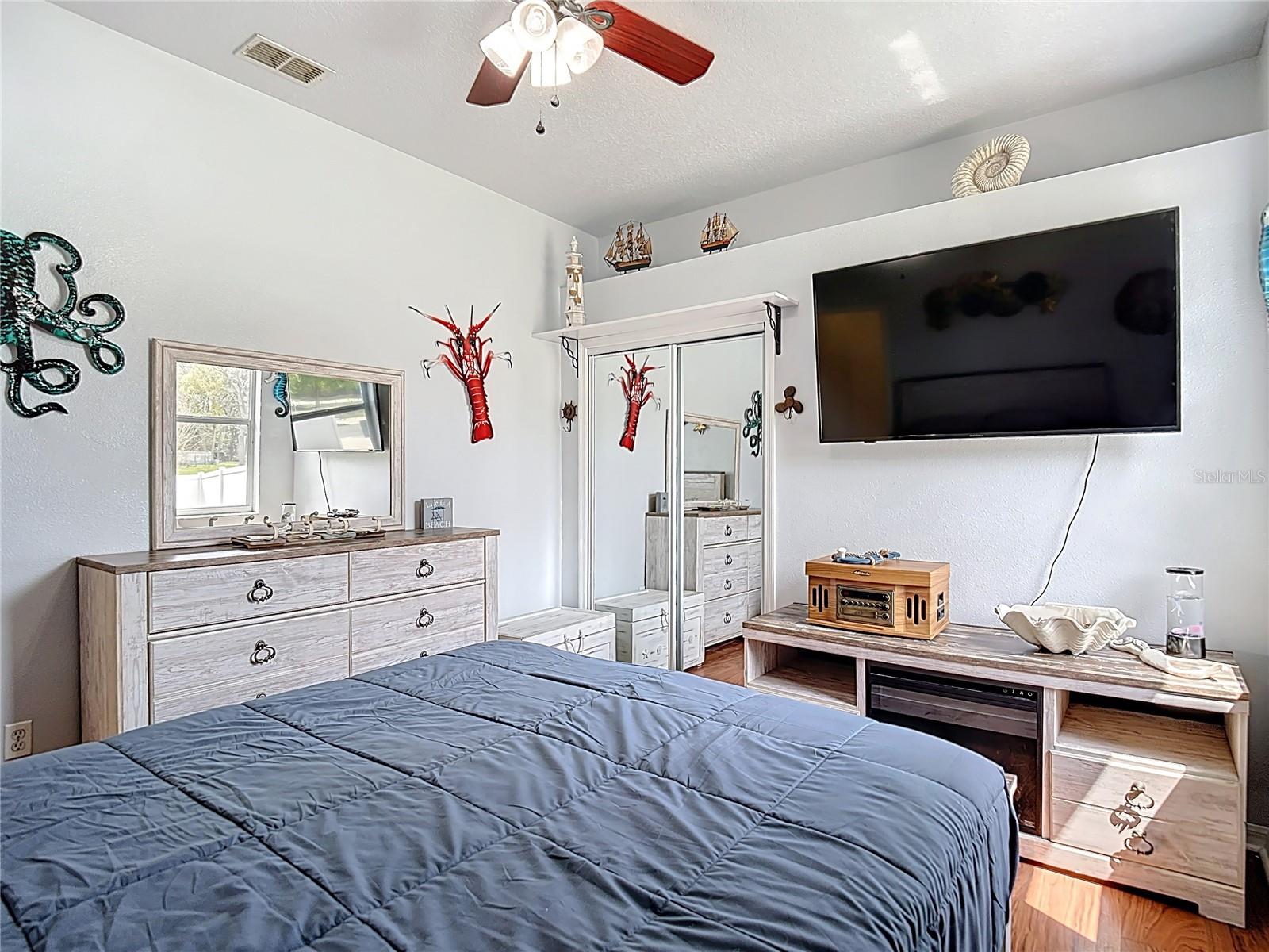 ROLLING OAKS ESTATES - Residential