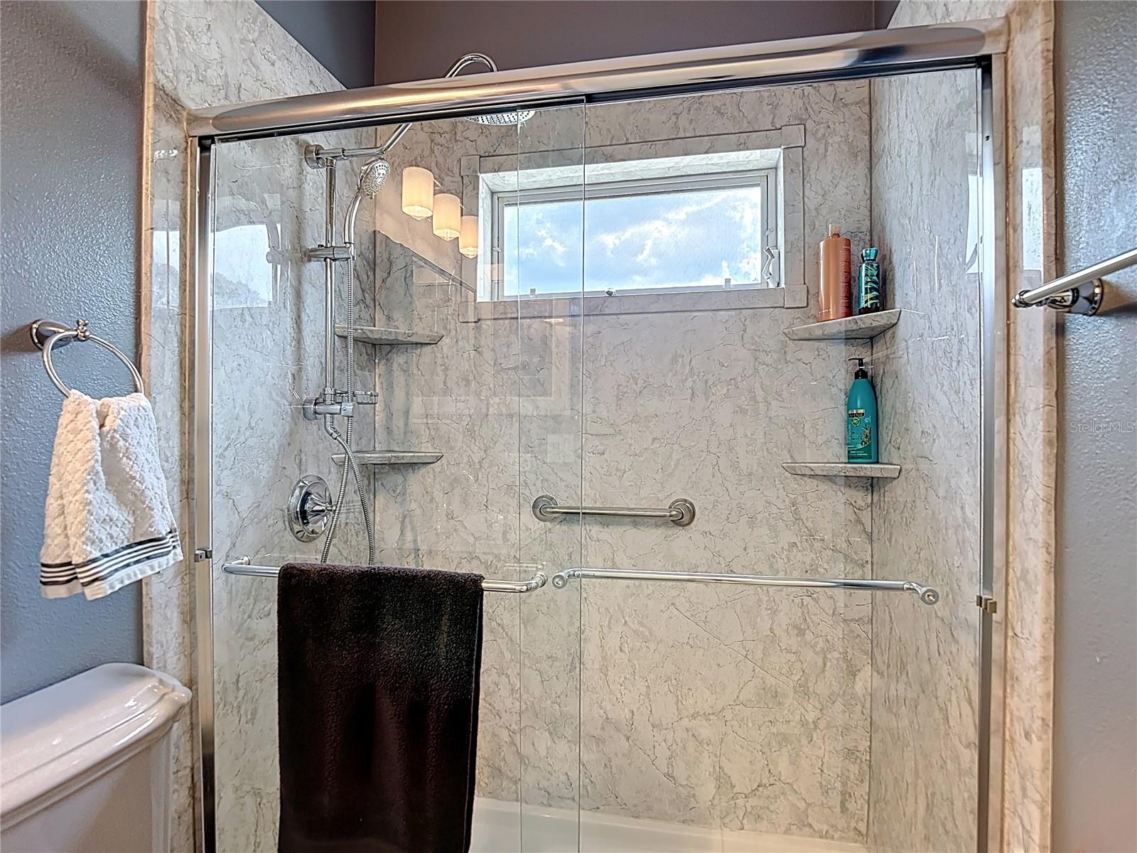 ROLLING OAKS ESTATES - Residential