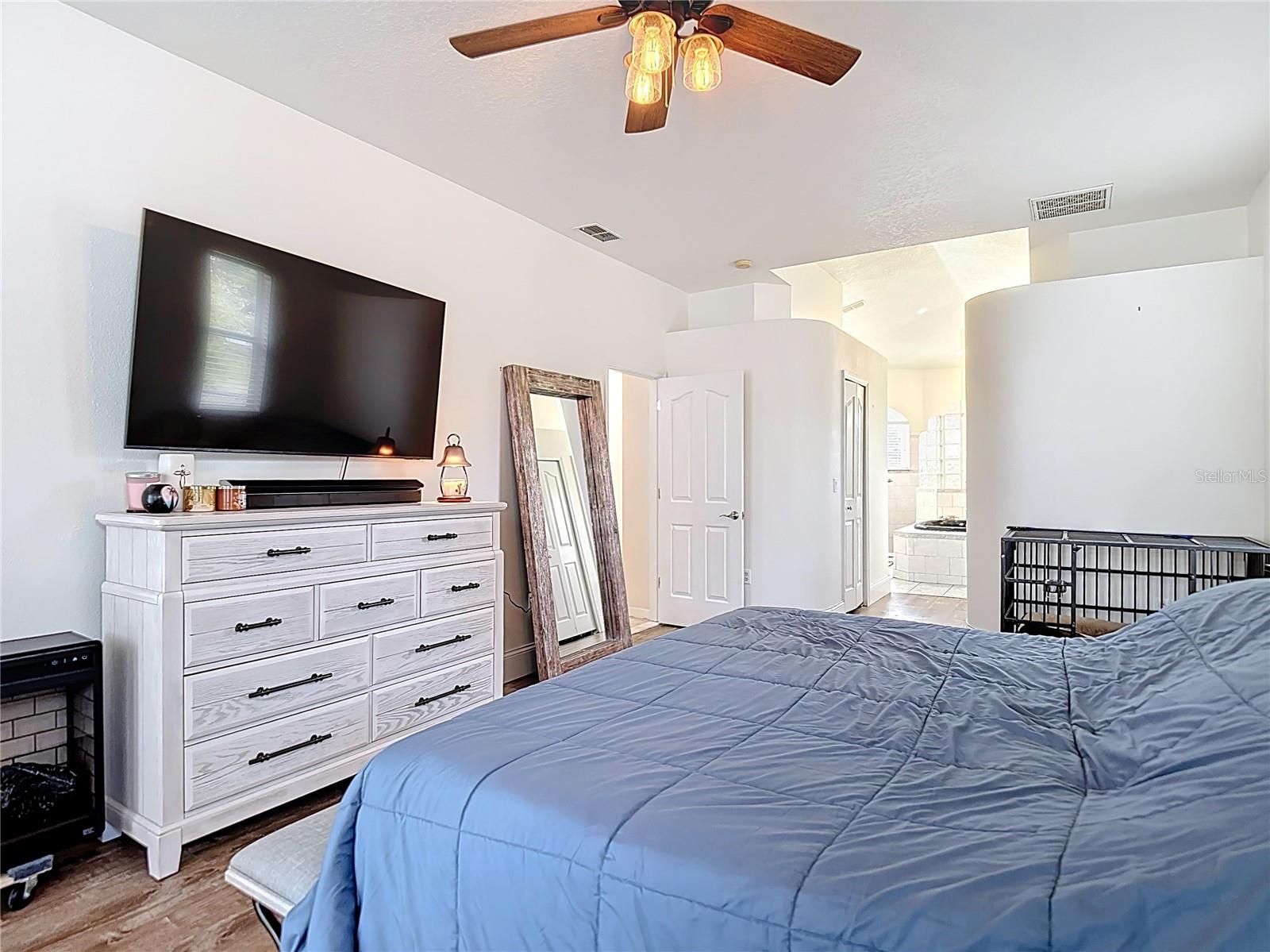 ROLLING OAKS ESTATES - Residential