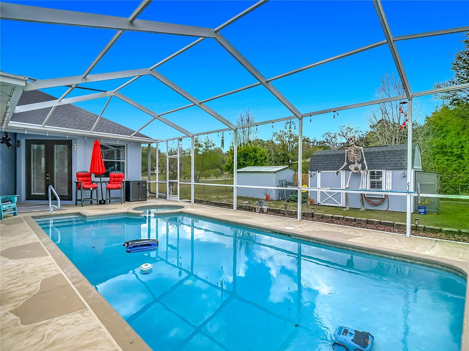 ROLLING OAKS ESTATES - Residential