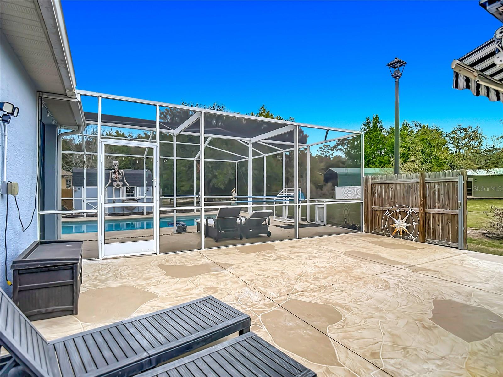 ROLLING OAKS ESTATES - Residential