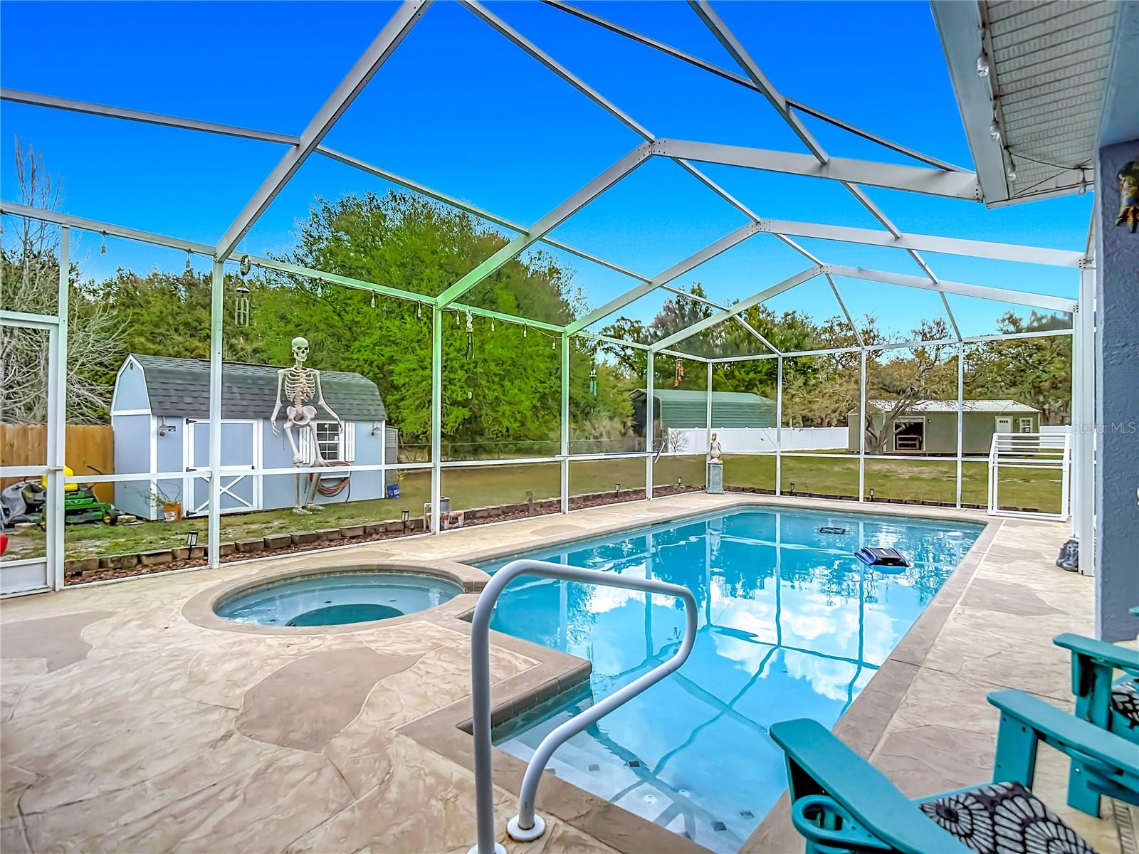 ROLLING OAKS ESTATES - Residential