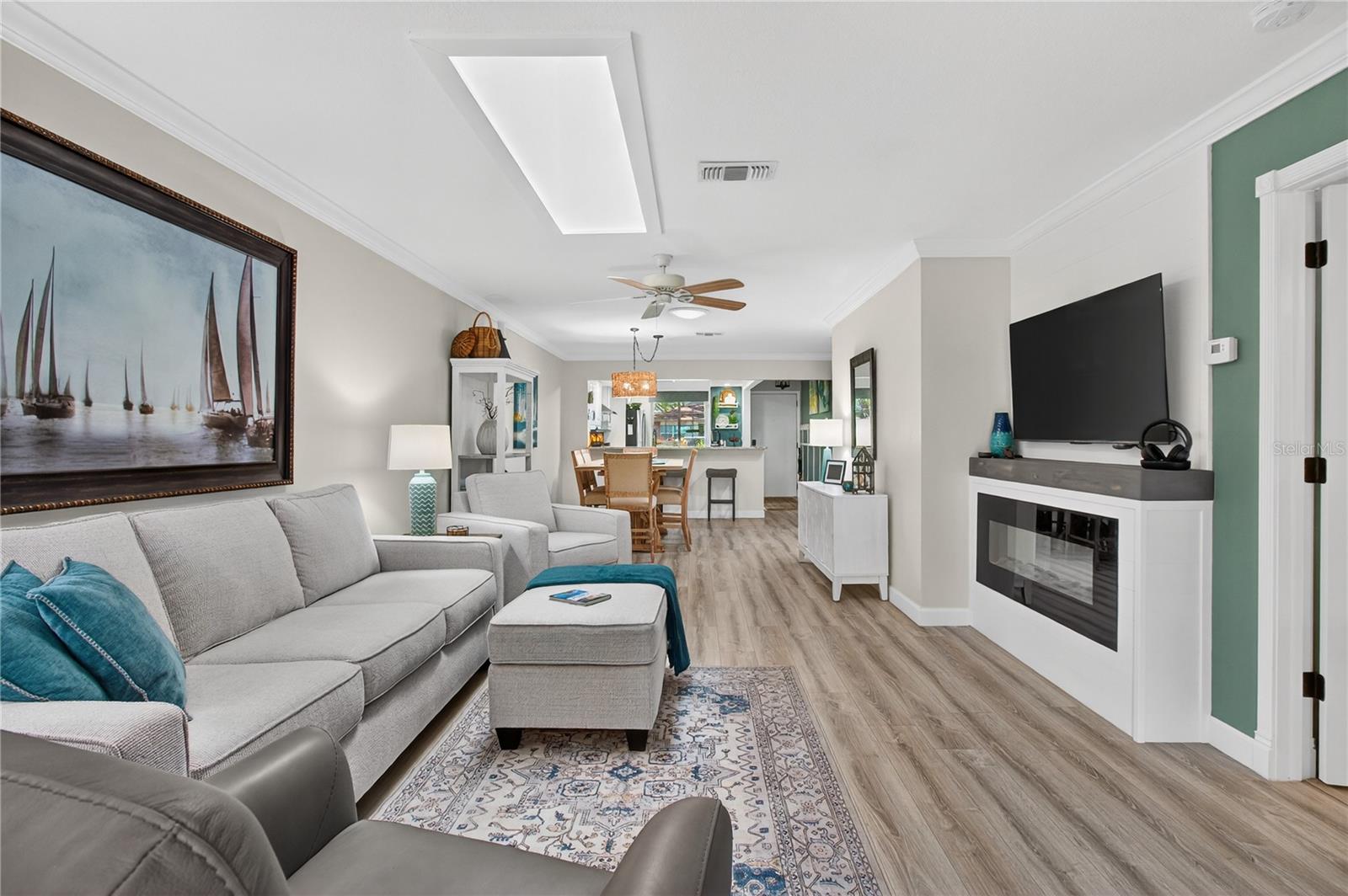 HIGHLAND LAKES VILLAS ON THE GREEN CONDO II - Residential