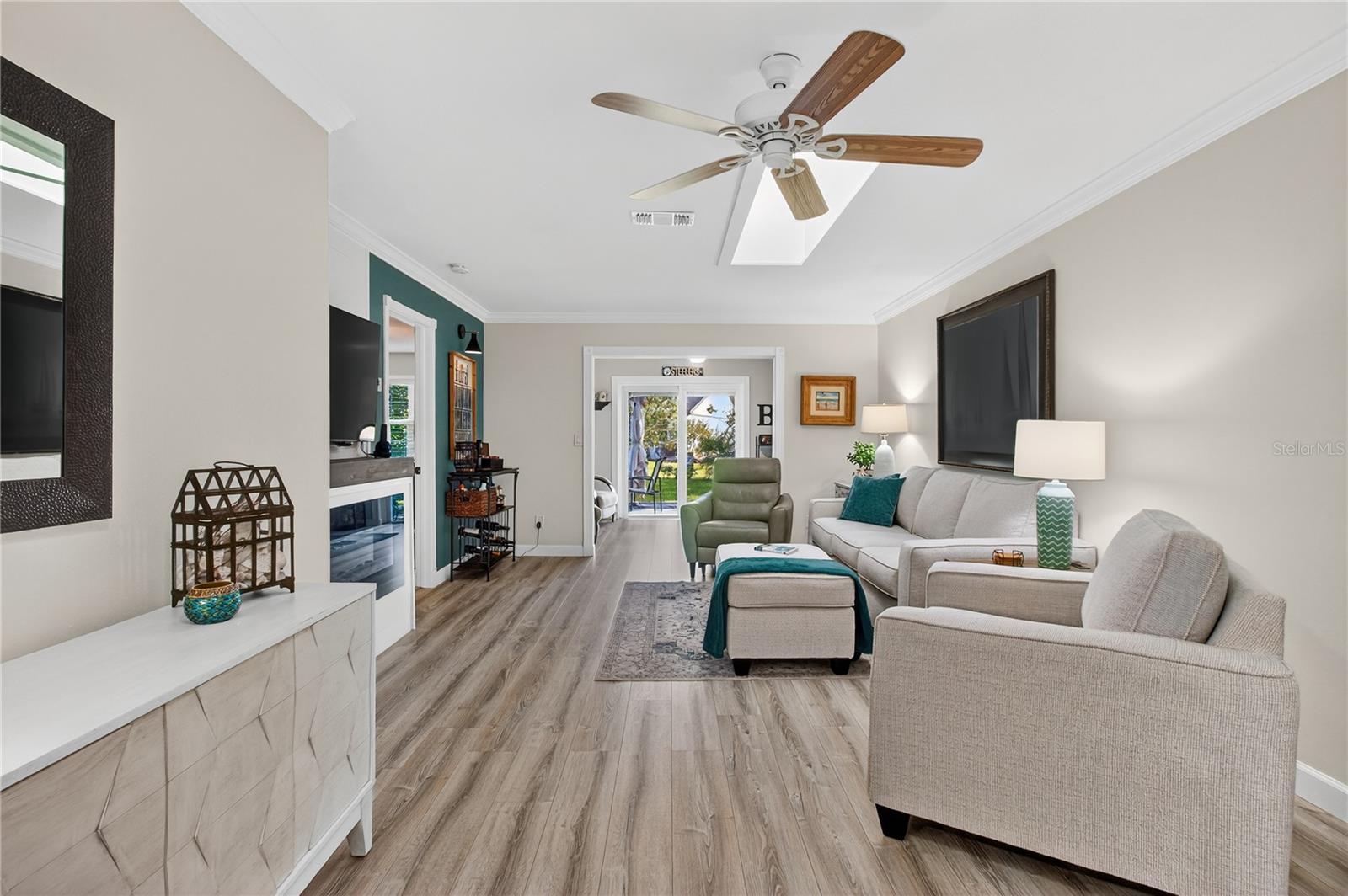 HIGHLAND LAKES VILLAS ON THE GREEN CONDO II - Residential