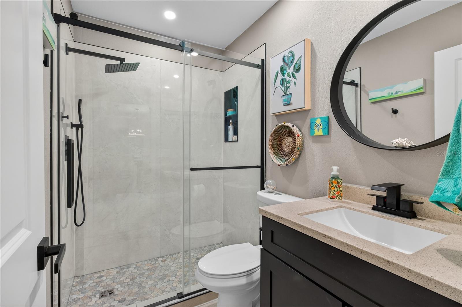 HIGHLAND LAKES VILLAS ON THE GREEN CONDO II - Residential