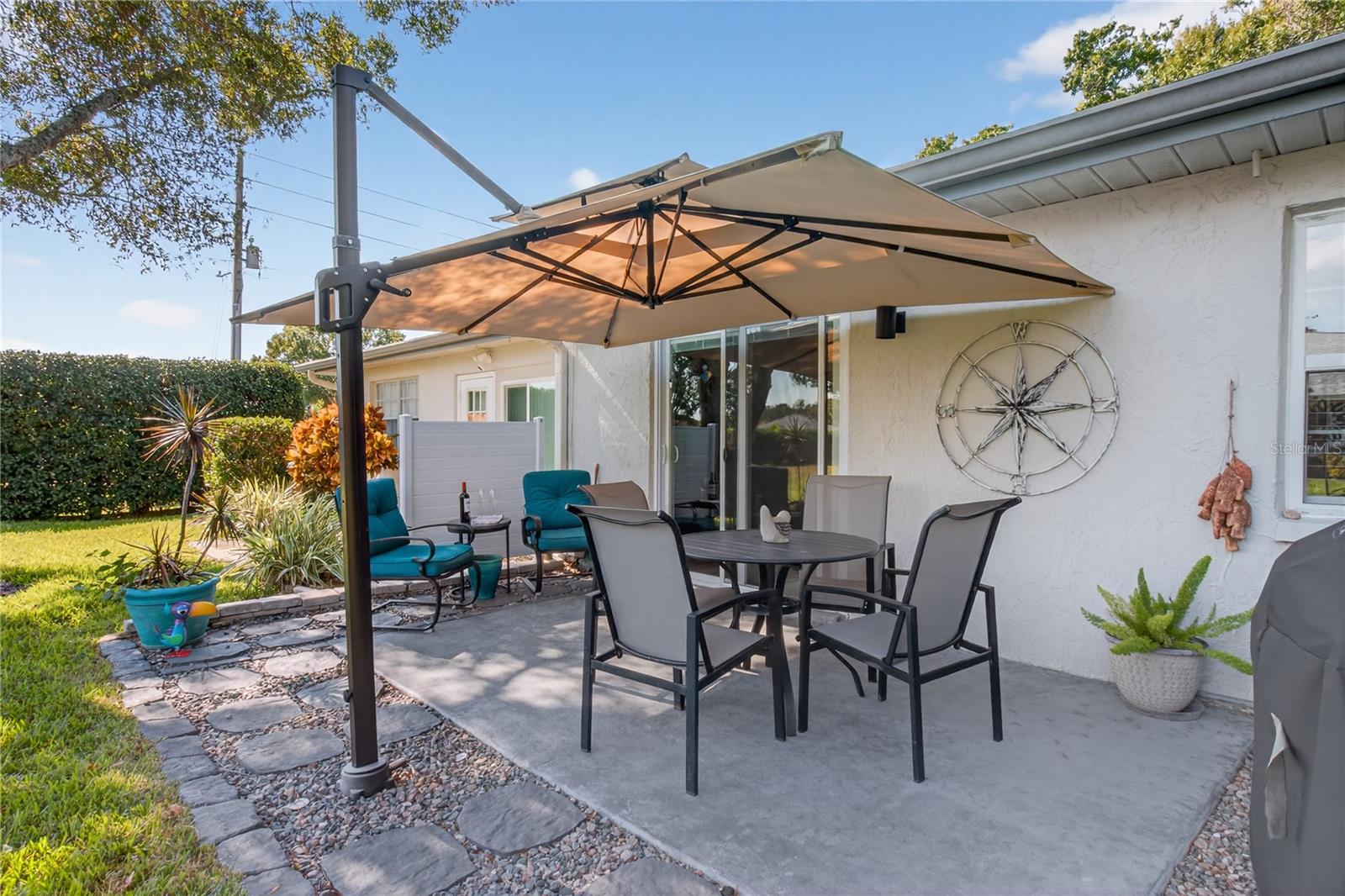 HIGHLAND LAKES VILLAS ON THE GREEN CONDO II - Residential