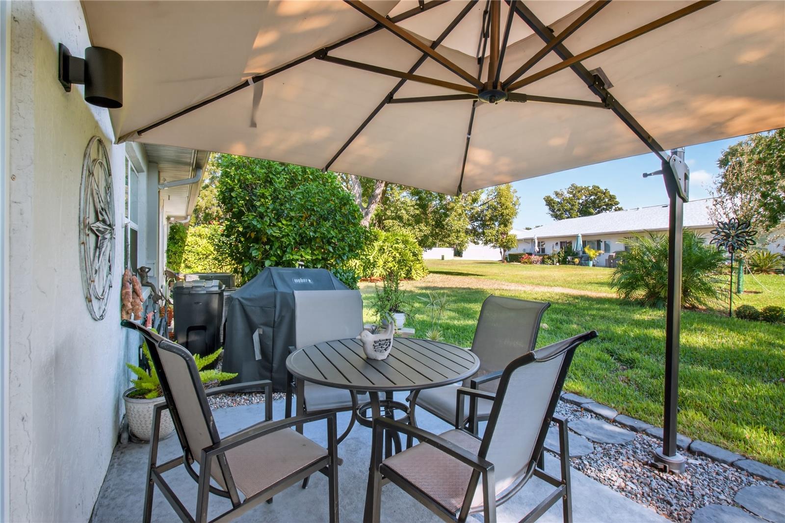 HIGHLAND LAKES VILLAS ON THE GREEN CONDO II - Residential