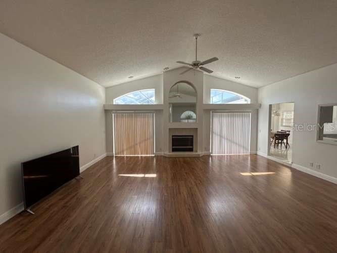 2635 JARVIS CIRCLE