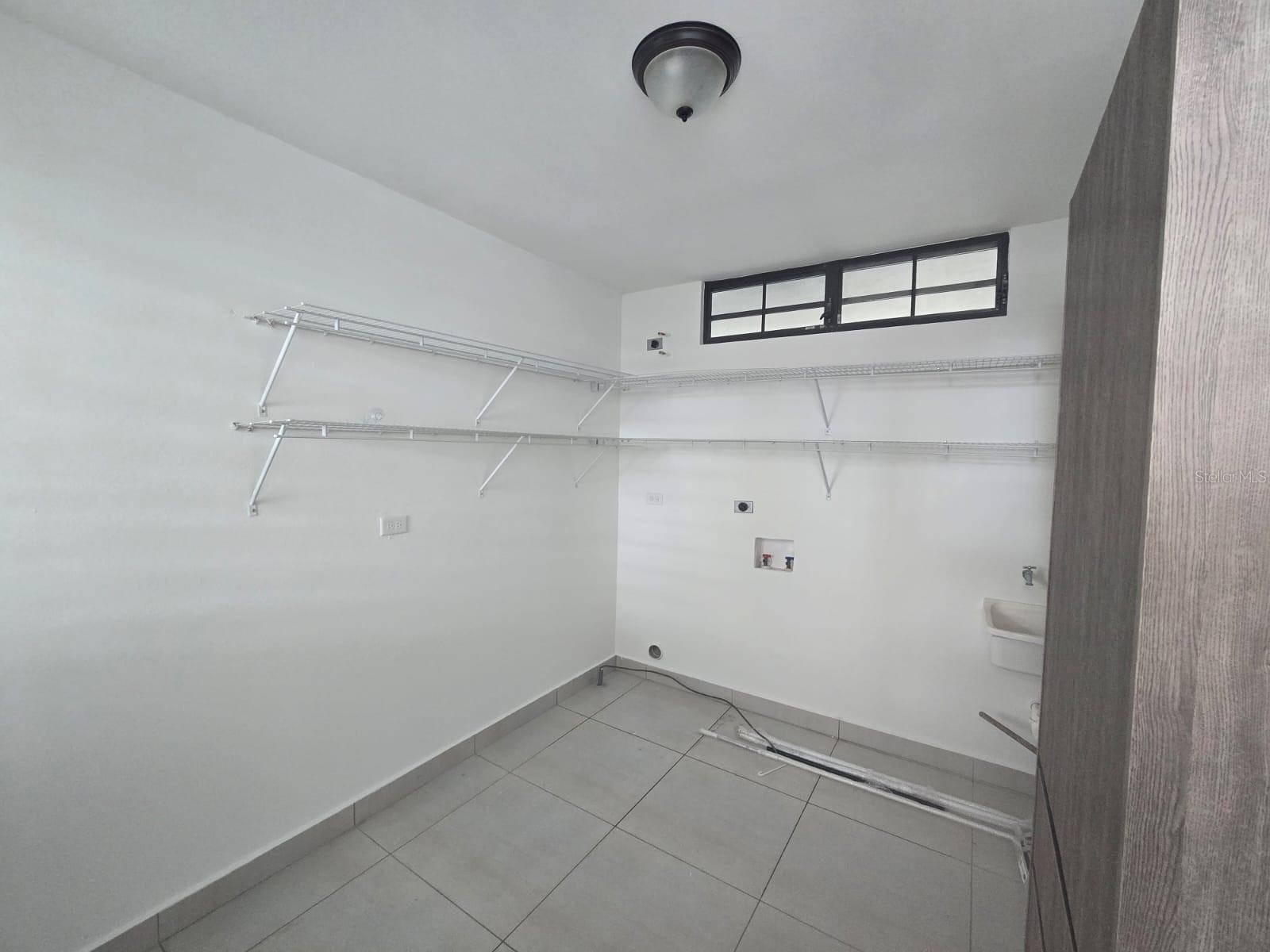 ARBOLEDA - Residential