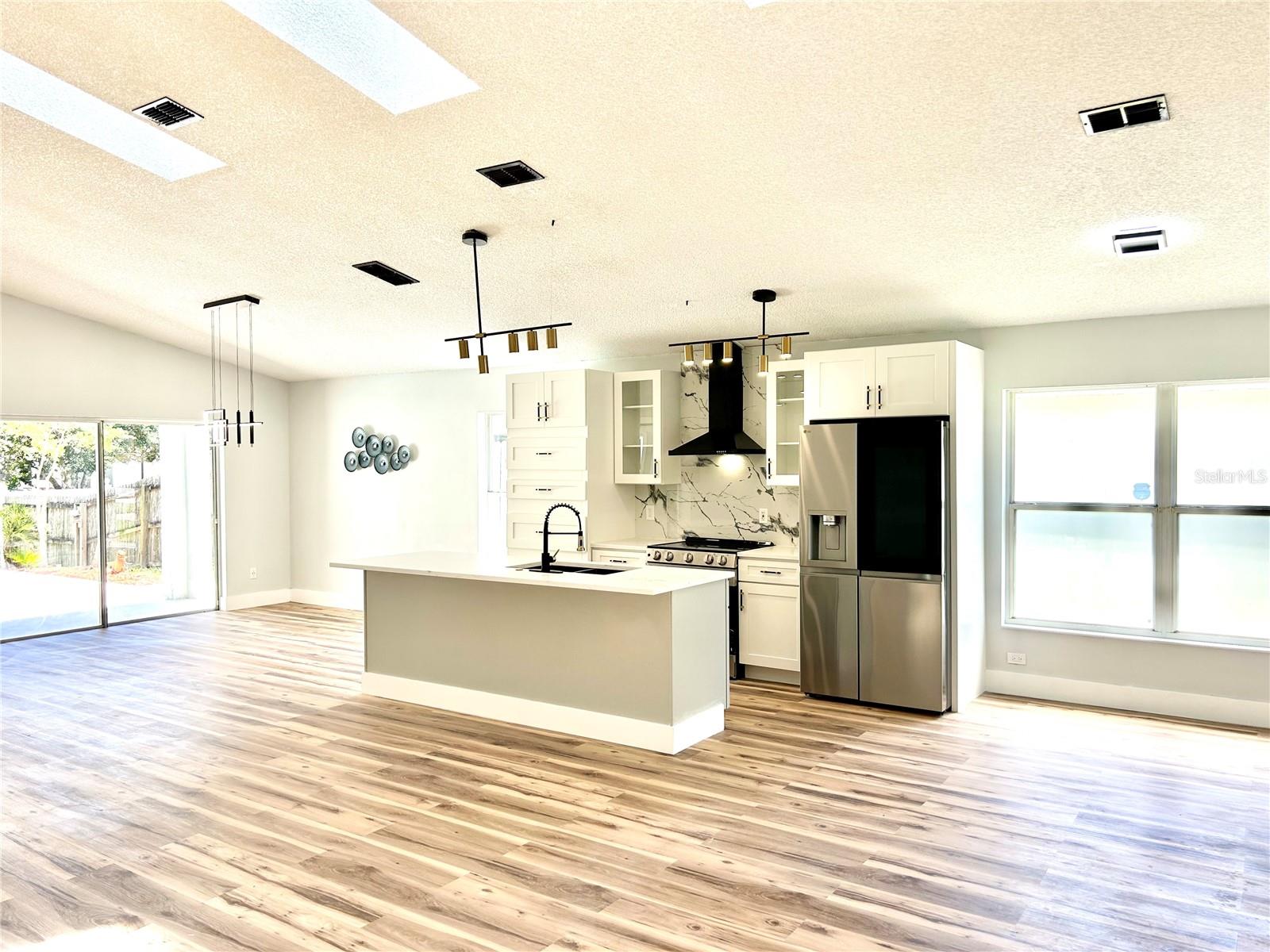 WOODBURY PINES - Residential