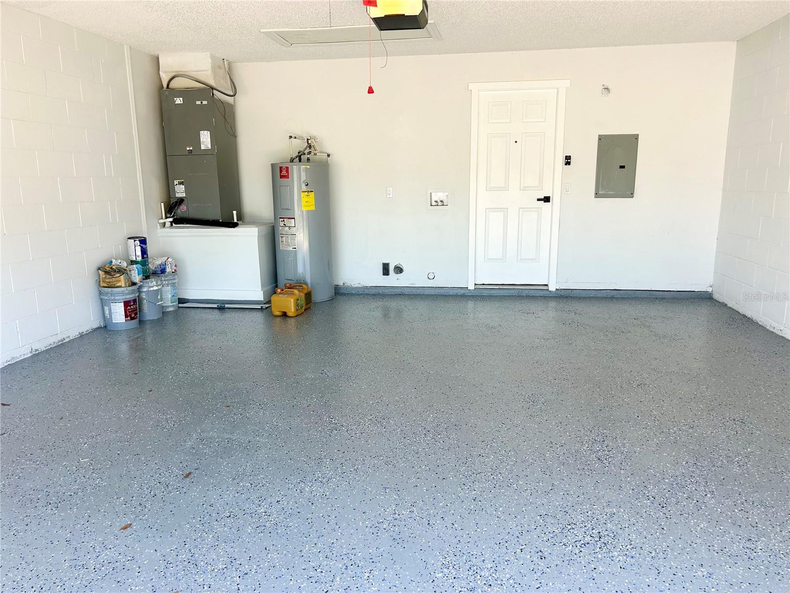 WOODBURY PINES - Residential