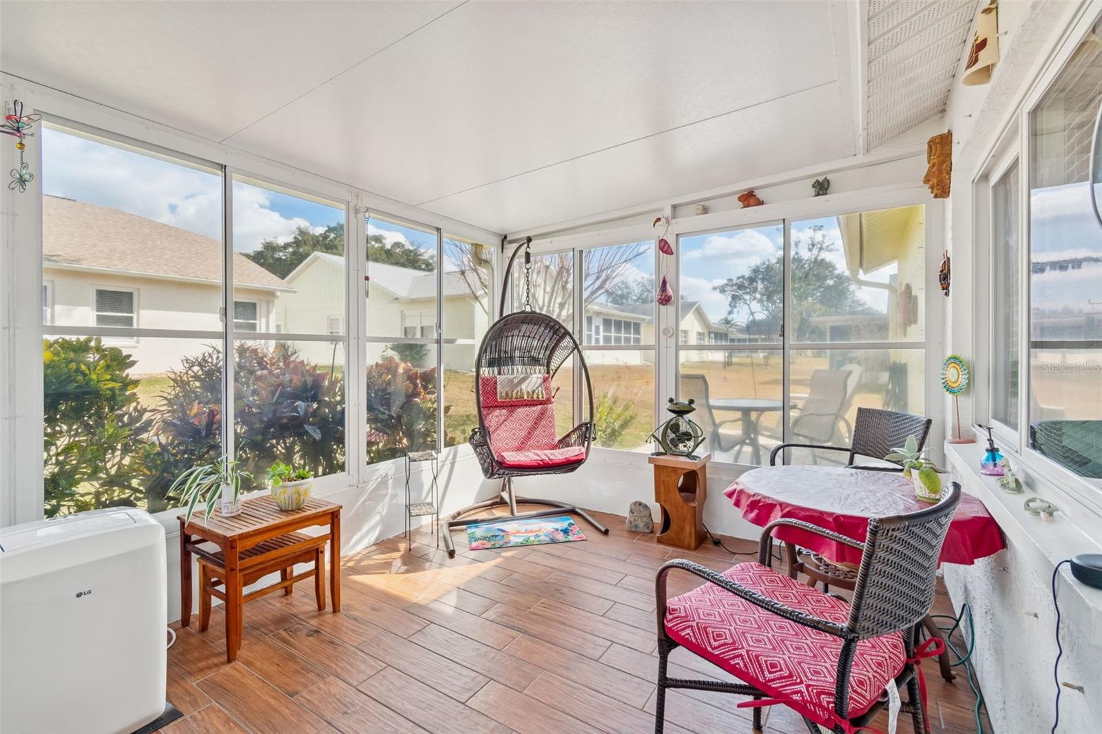 HERITAGE LAKE - Residential