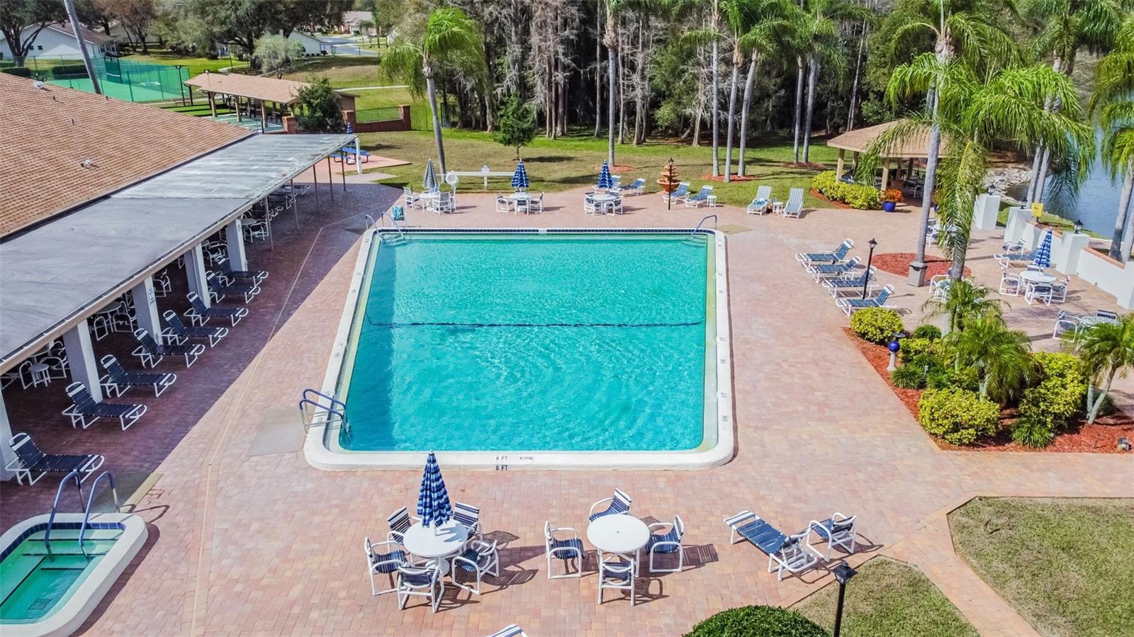 HERITAGE LAKE - Residential