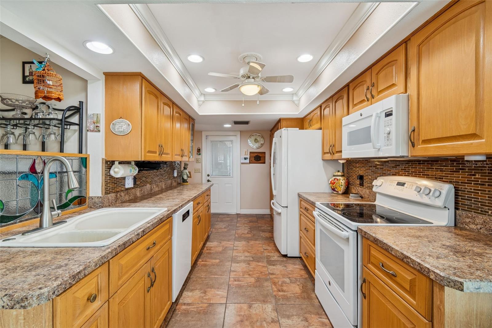 HERITAGE LAKE - Residential