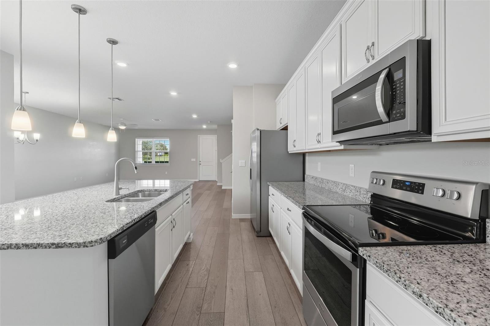VINEYARDS/HORIZONS WEST PH 4 - Residential