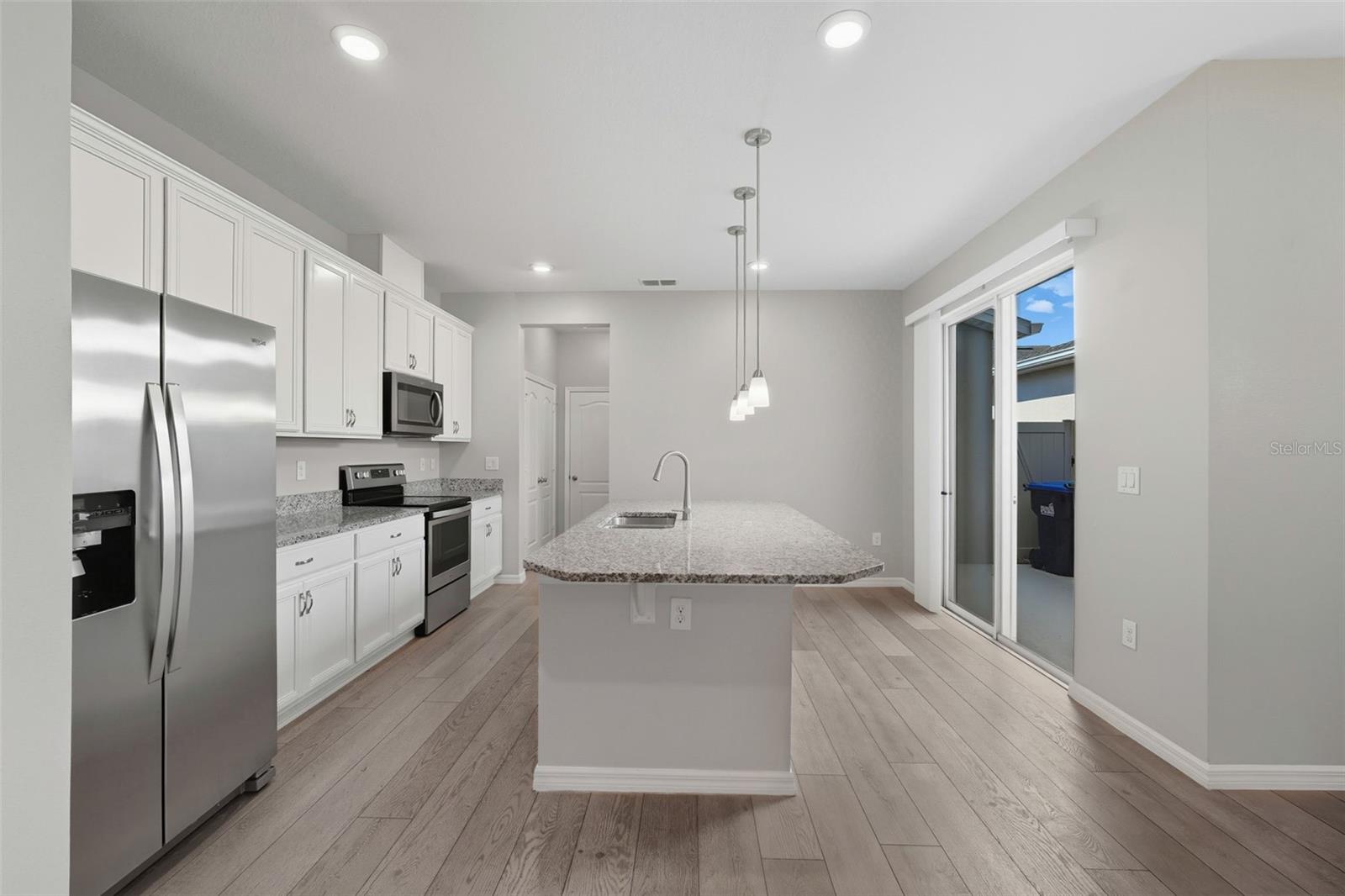 VINEYARDS/HORIZONS WEST PH 4 - Residential