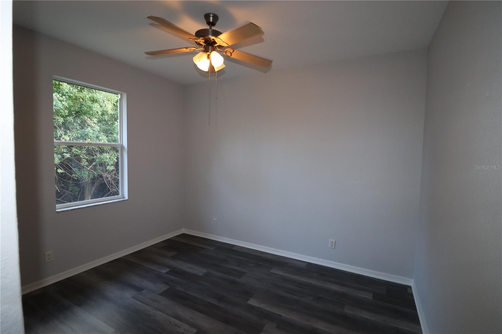 PORT CHARLOTTE SUB 07 - Residential Lease