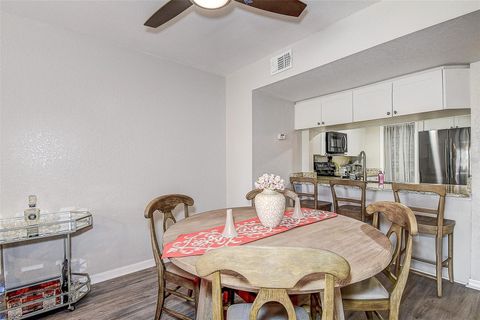 Townhouse in SEMINOLE FL 9663 TARA CAY COURT 6.jpg