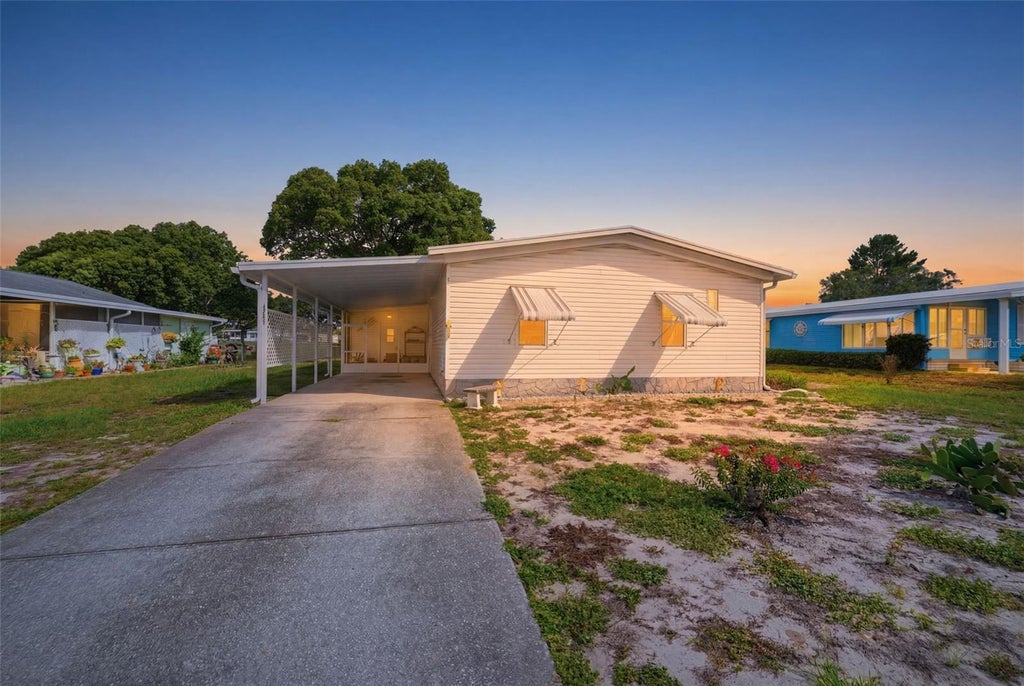 Photo of 15439 Brookridge Boulevard, Brooksville, FL 34613 (MLS # W7887025)