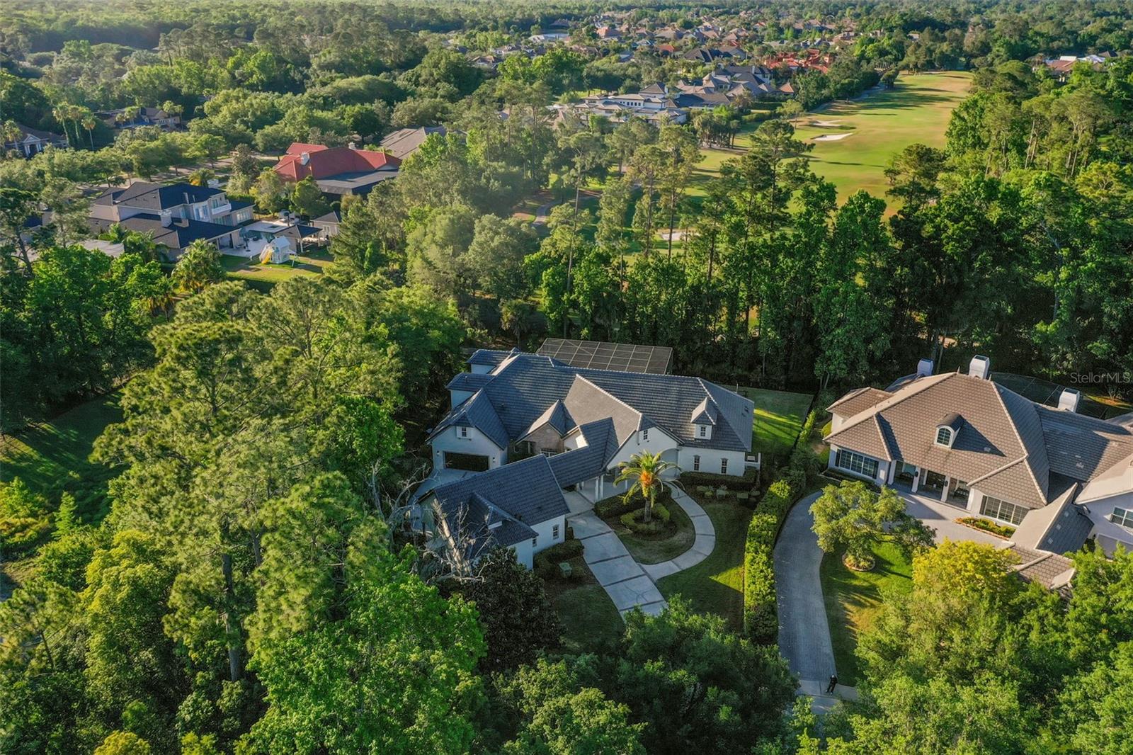 1906 OAKBROOK DRIVE