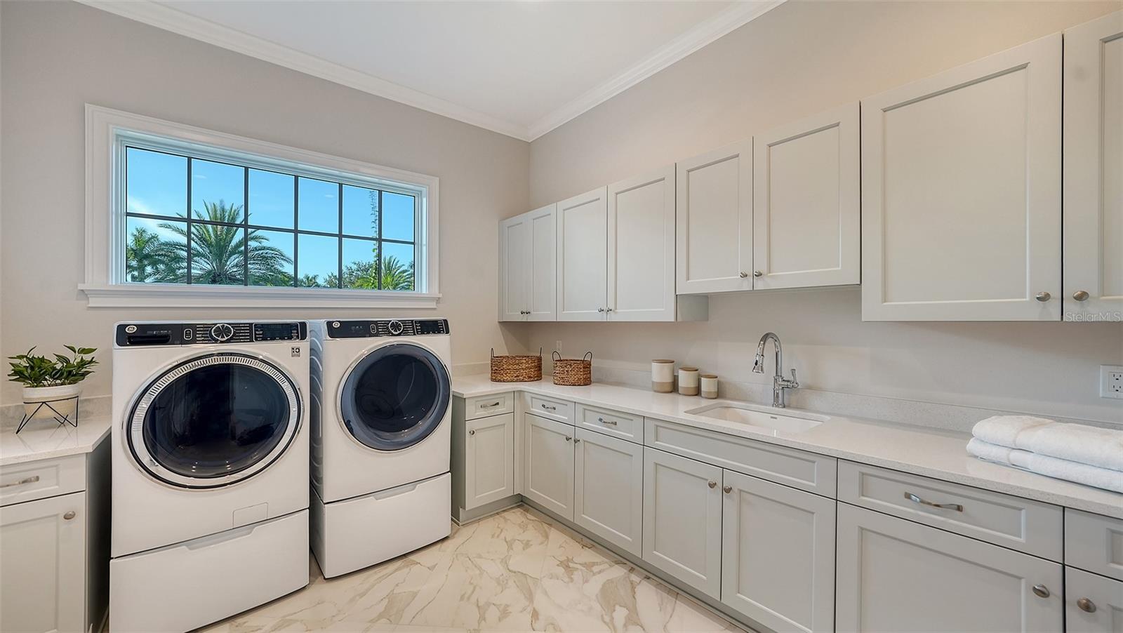 CONCESSION PH II BLK B & PH III - Residential