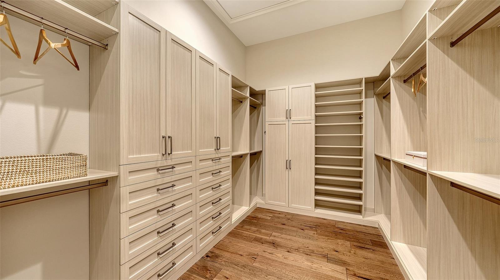 CONCESSION PH II BLK B & PH III - Residential