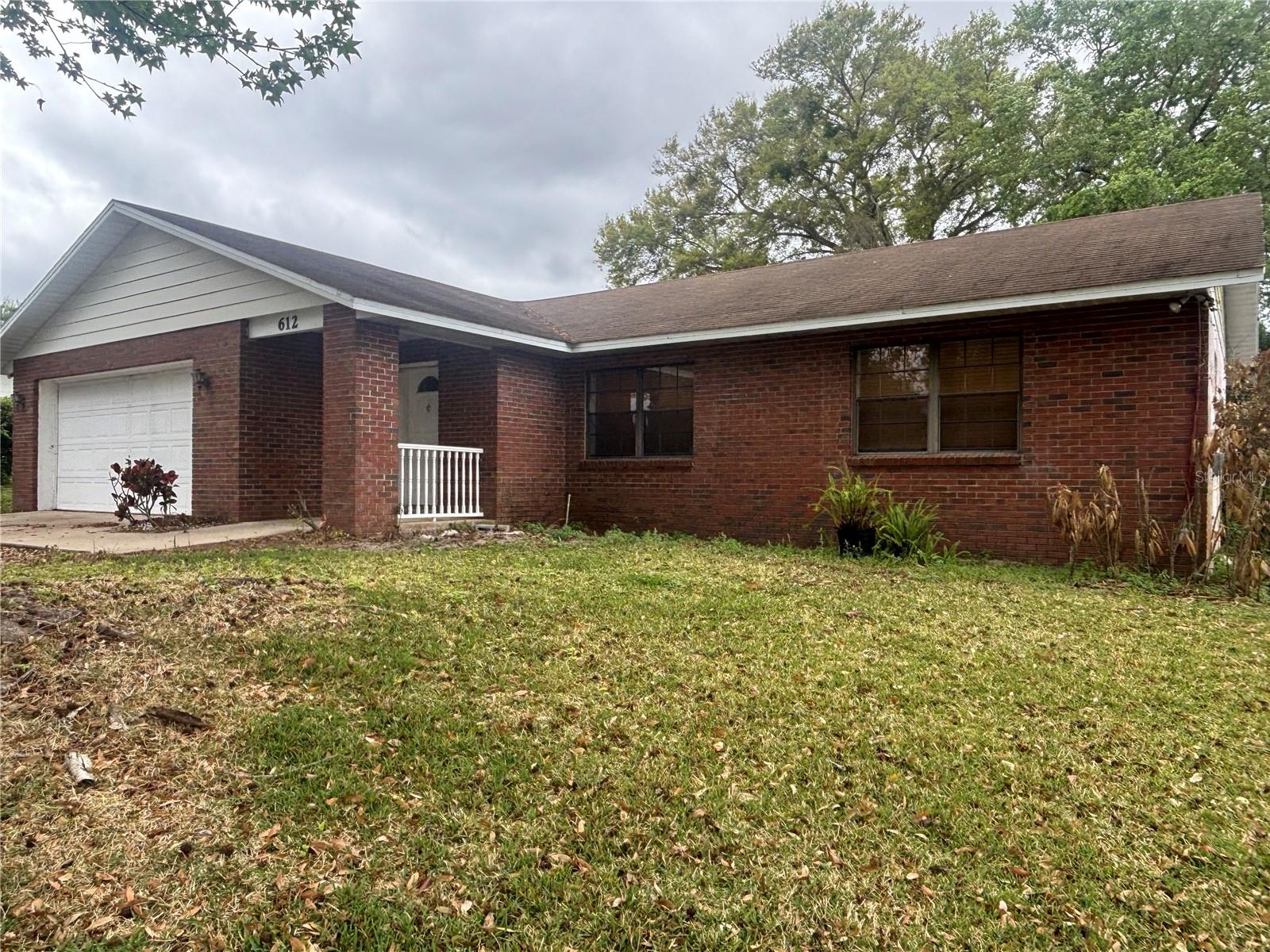 BARCLAY WOODS 2ND ADD - Residential