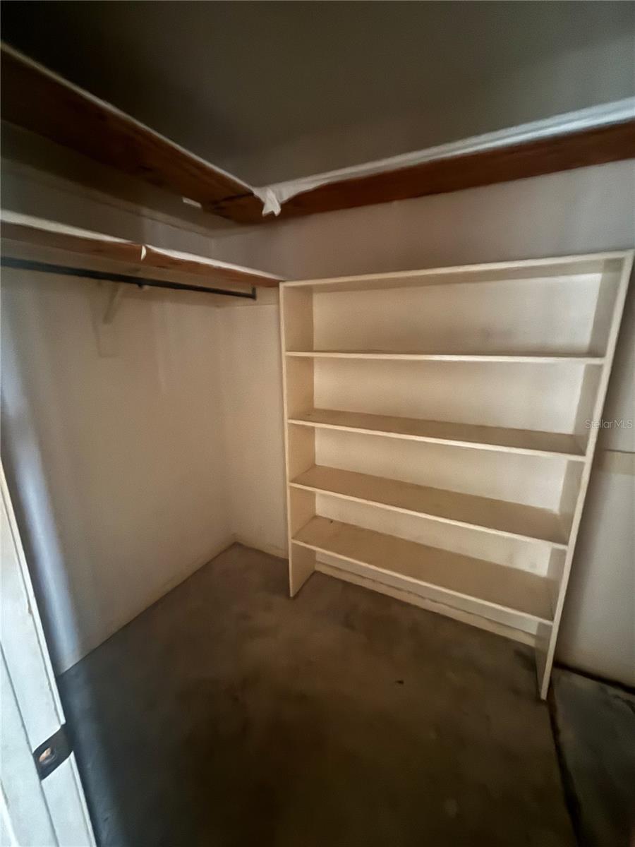 BARCLAY WOODS 2ND ADD - Residential