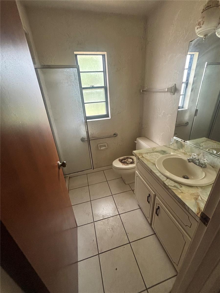 BARCLAY WOODS 2ND ADD - Residential