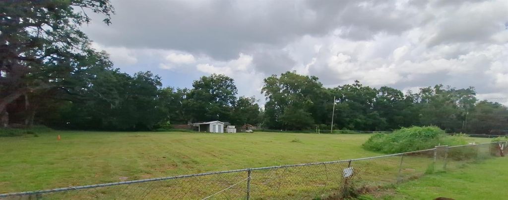 Photo of 4007 Ernest Drive, Wesley Chapel, FL 33543 (MLS # TB8406553)