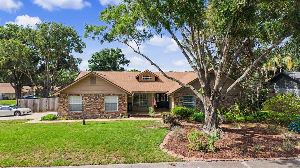 Photo of 3916 Broomsedge Lane, Valrico, FL 33596 (MLS # TB8518406)
