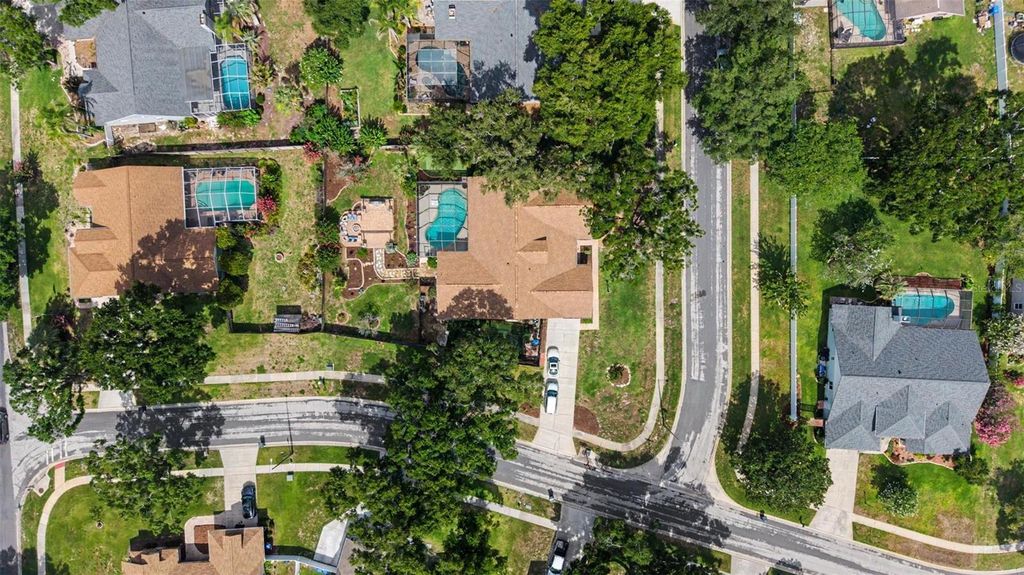 Photo of 3916 Broomsedge Lane, Valrico, FL 33596 (MLS # TB8518406)