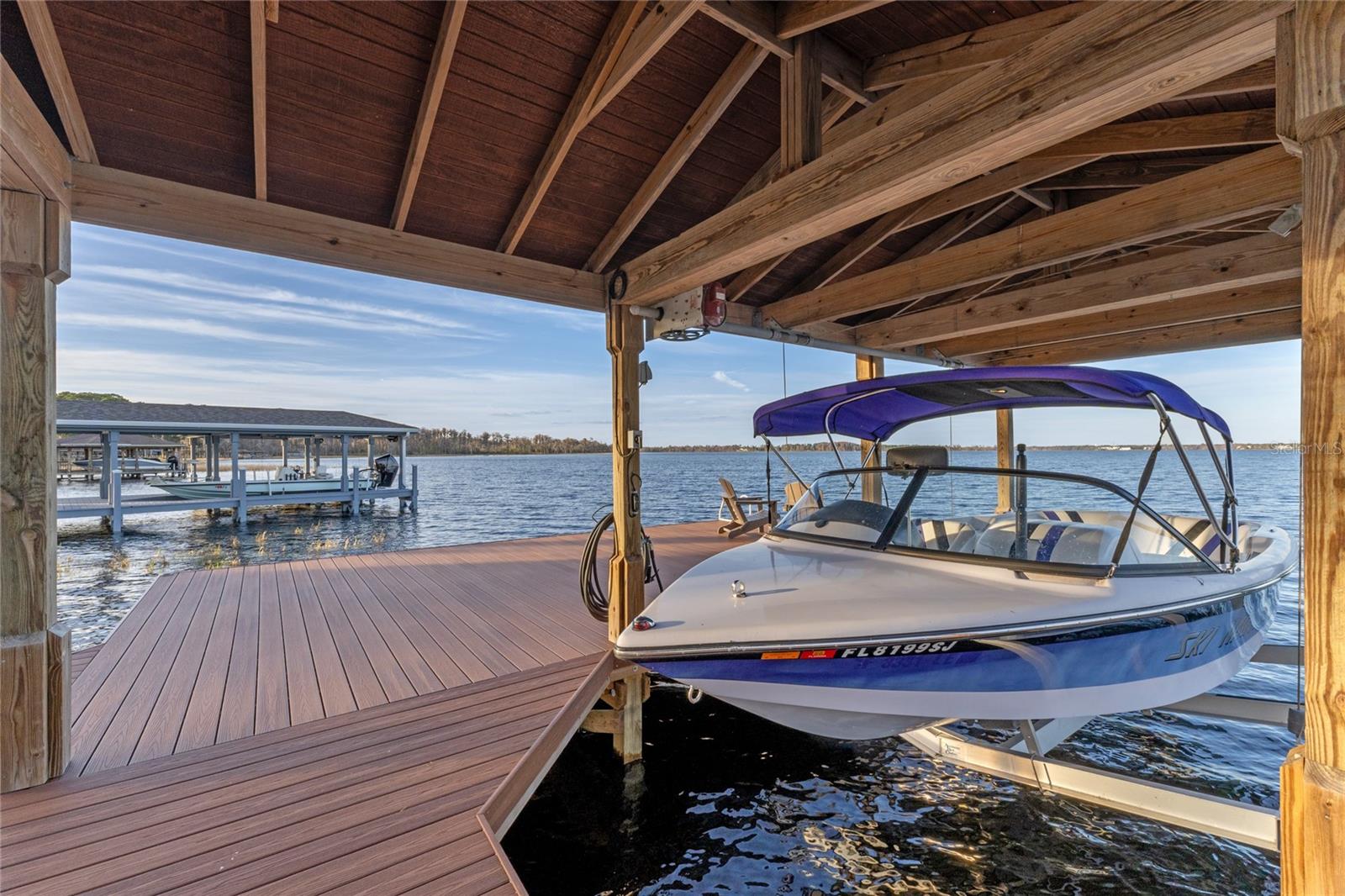 CYPRESS SHORES - Residential