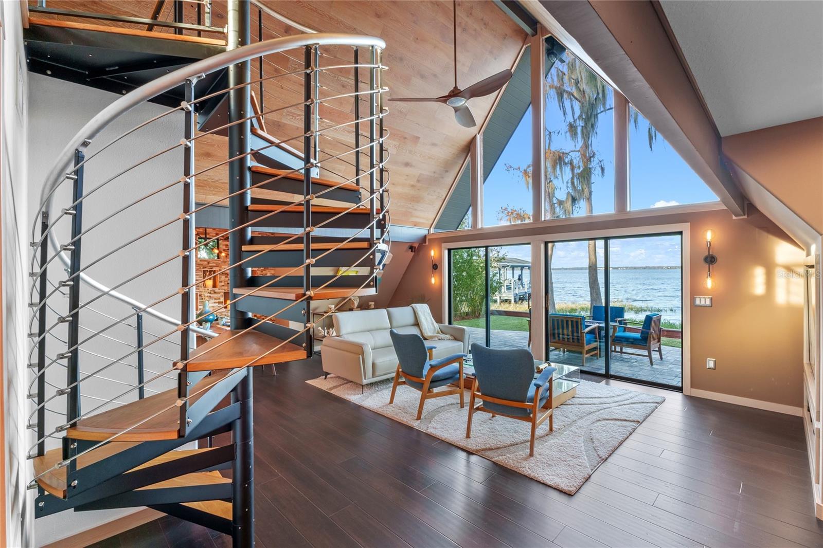 CYPRESS SHORES - Residential