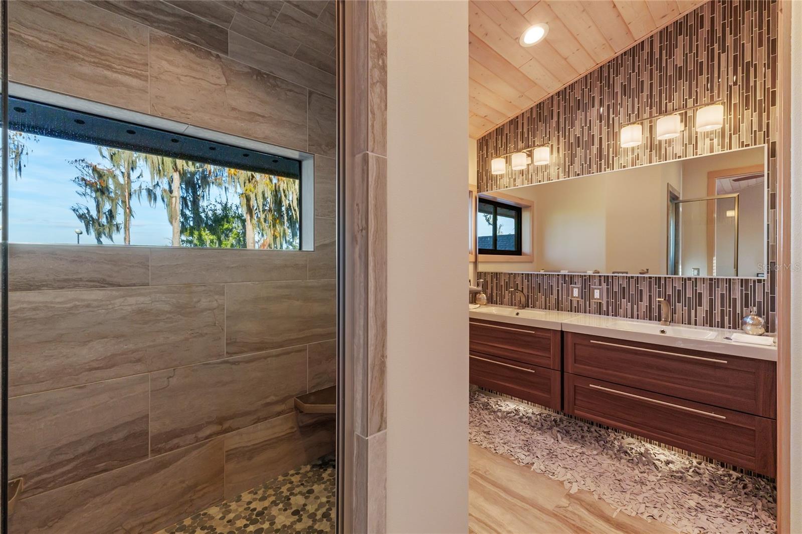 CYPRESS SHORES - Residential