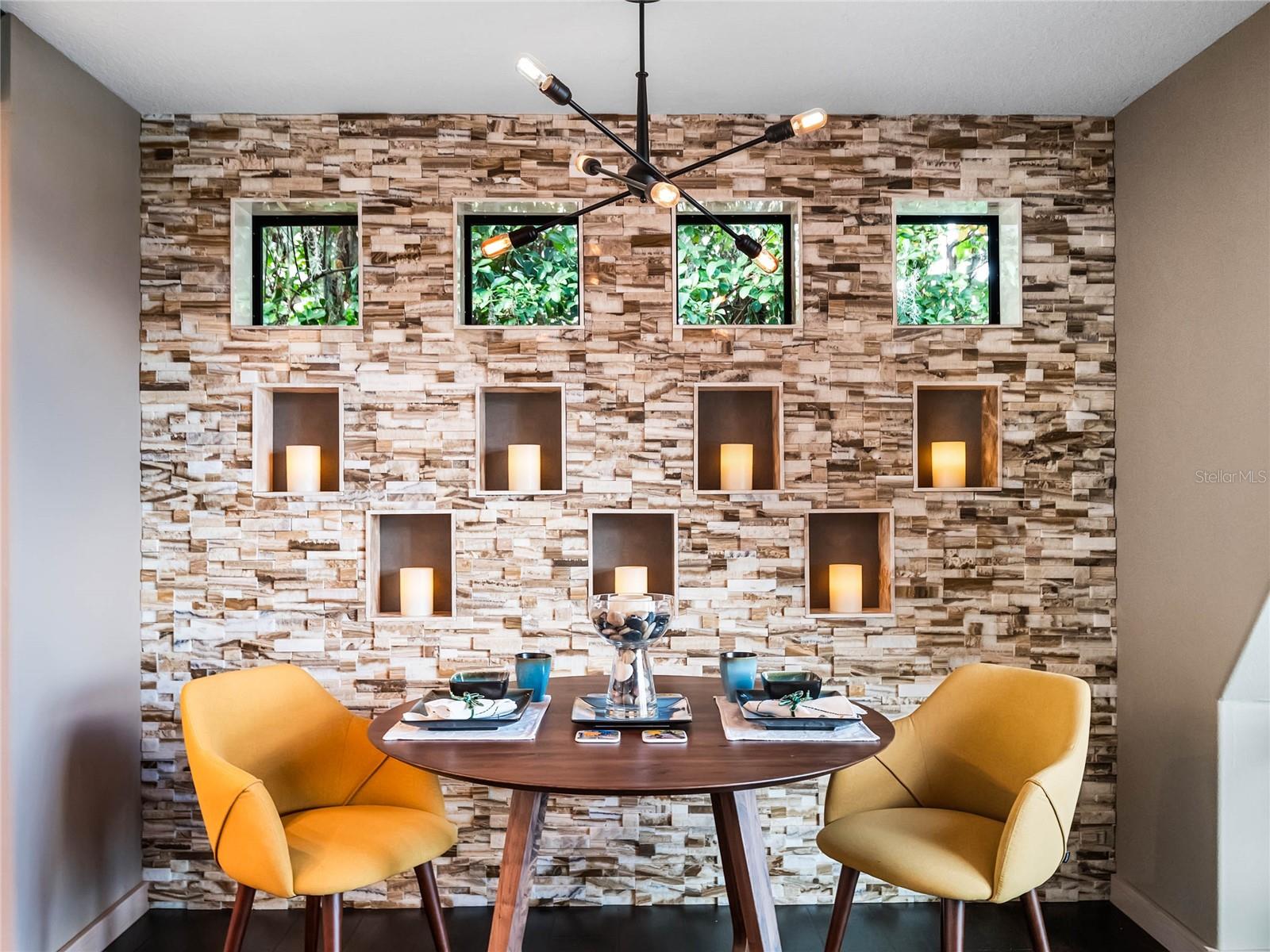 CYPRESS SHORES - Residential