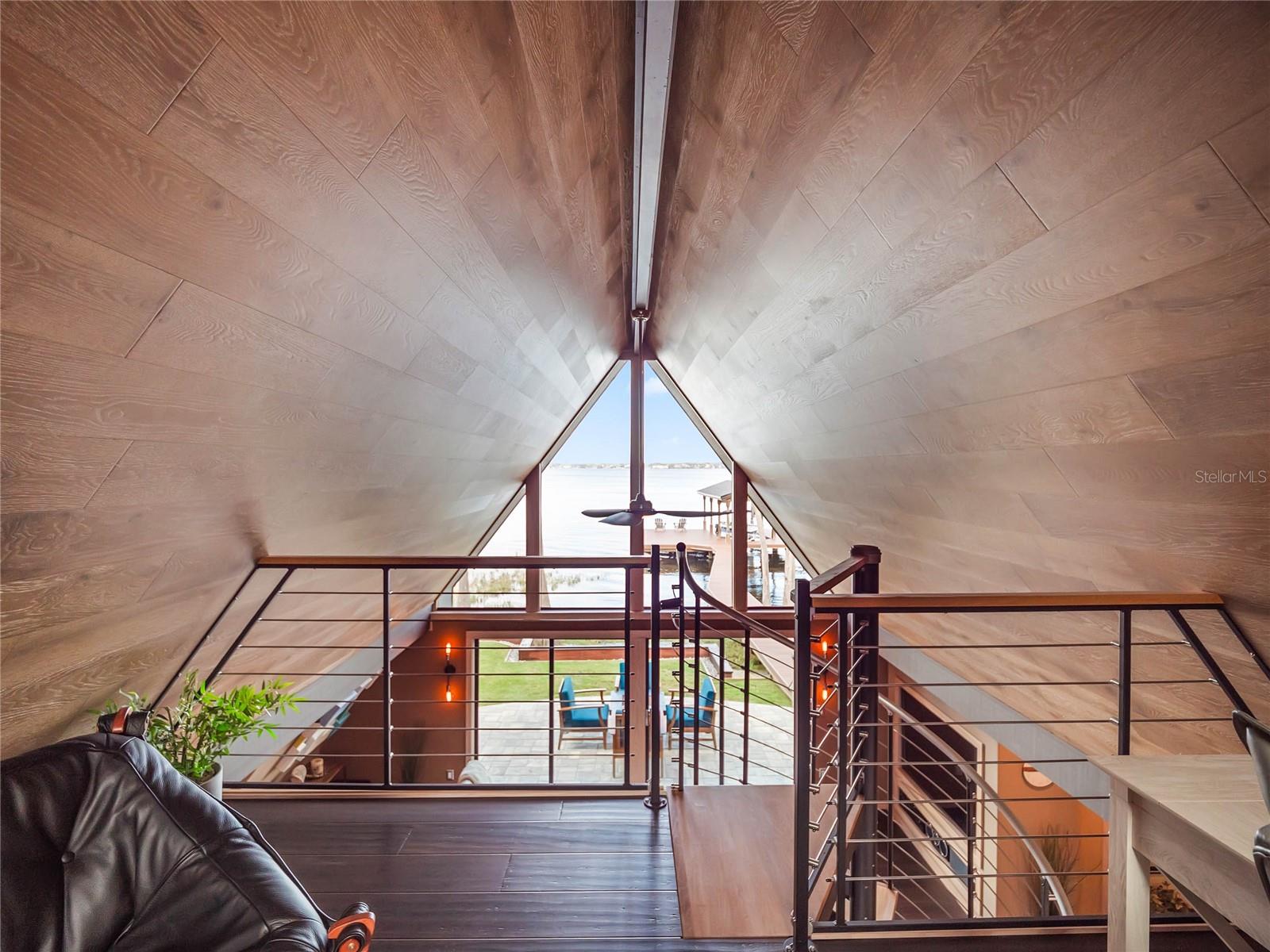 CYPRESS SHORES - Residential