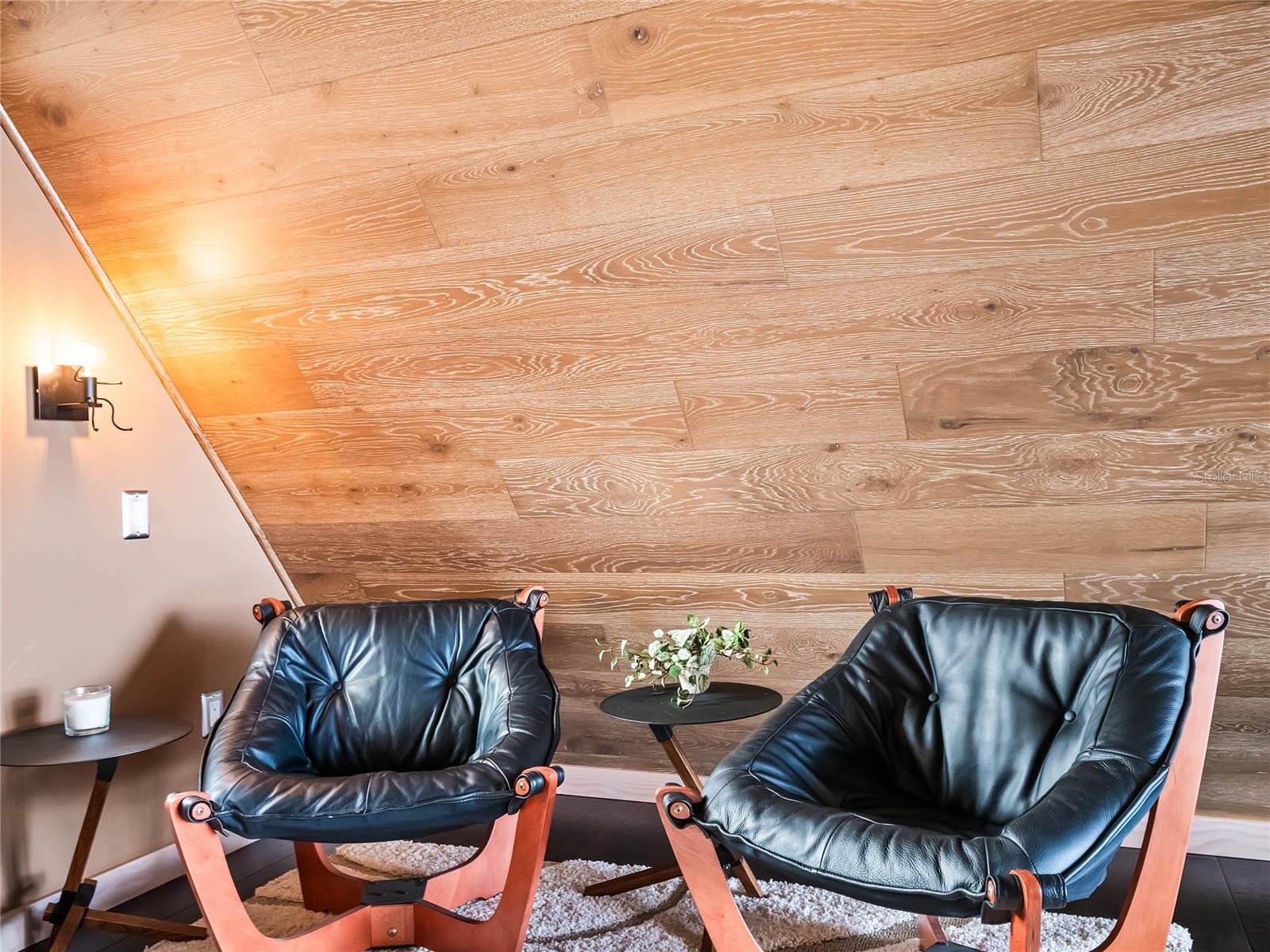 CYPRESS SHORES - Residential